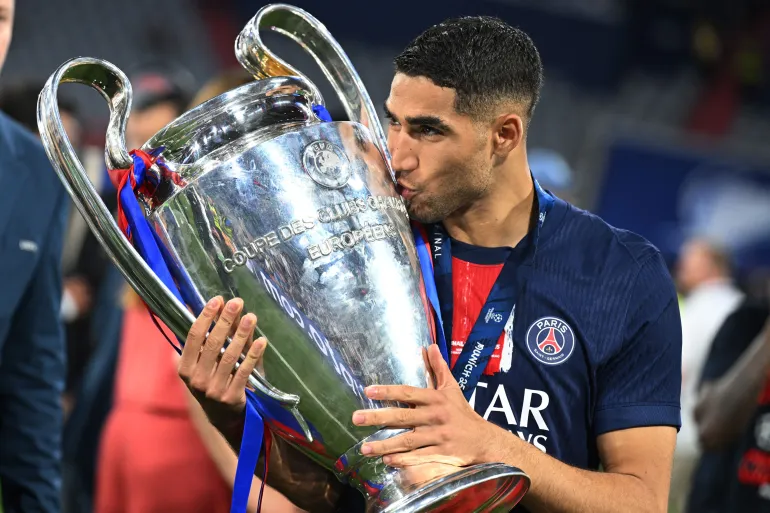 راتب أشرف حكيمي